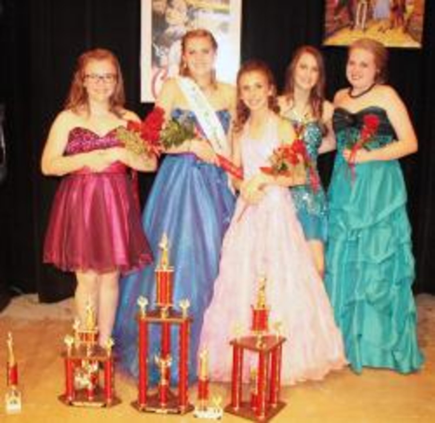 The Junior Miss Dogwood contestants gather for a photo. From left to right: Second runner-up Halee Hightower, Junior Miss Dogwood Haven Hardy, first runner-up Emma VanBecelaere, Aleigh Farnham and Maddy Whitehurst.