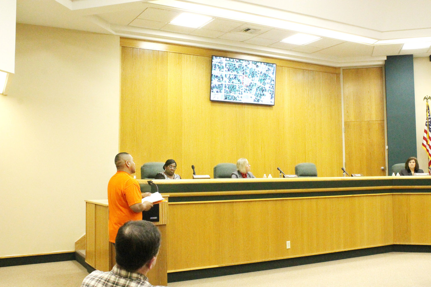 Manuel Dominguez made a presentation to the Mineola City Council in last Monday’s meeting about using the triangle lot where the old water tower used to be for a park. (Monitor photo by Doris Newman)