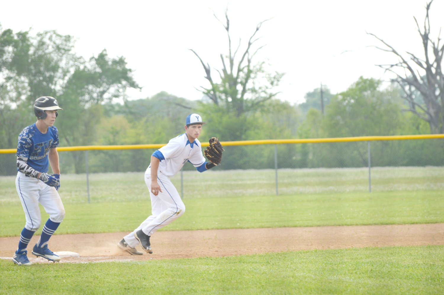 Yantis third baseman Jayden Modrall moves off the base to make a play in the Owls’ win over Fruitvale.