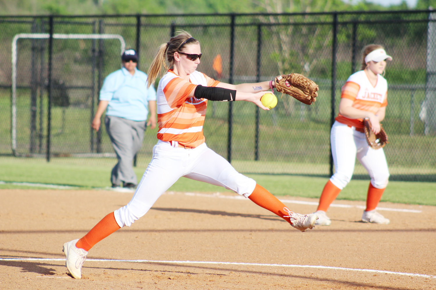 Mineola pitcher Sydnie Bell tossed a 10-0 shutout over Quitman last Friday.  (Monitor photo by Briana Harmon)
