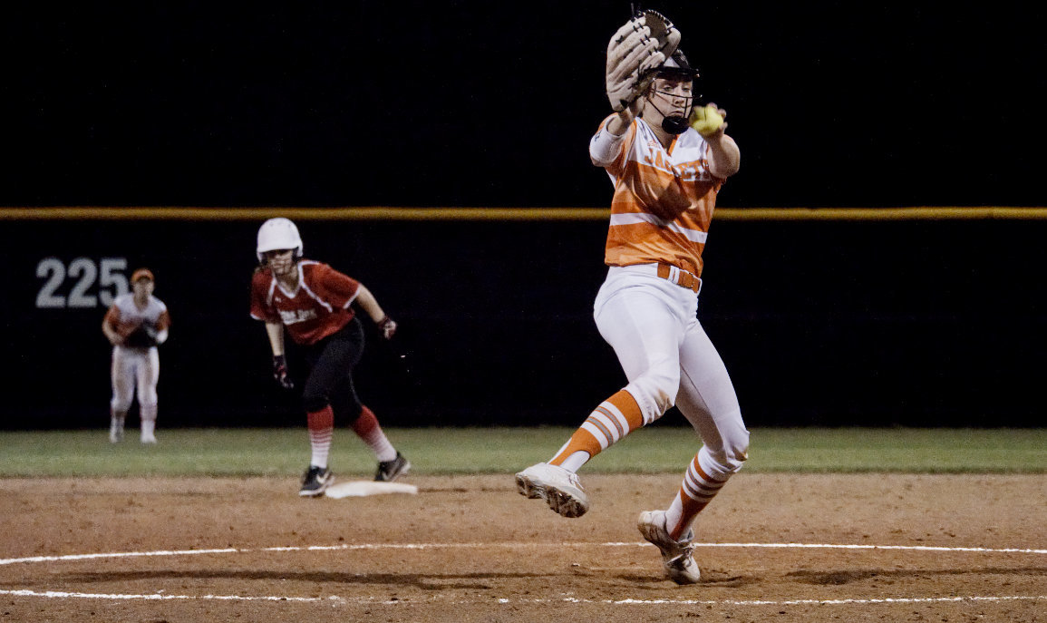 Anna Westberry of Mineola deals against Lone Oak Friday, March 8. “Anna is a hoss in the circle, she wants to strike everybody out, and she’s good at what she does,” Head Coach Chandler Touchstone said of the senior pitcher. “She had a great night in the circle, she hit her spots.” Westberry tallied 13 strikeouts with at least one each inning in the Lady Jackets’ 6-1 win over the Lady Buffs.