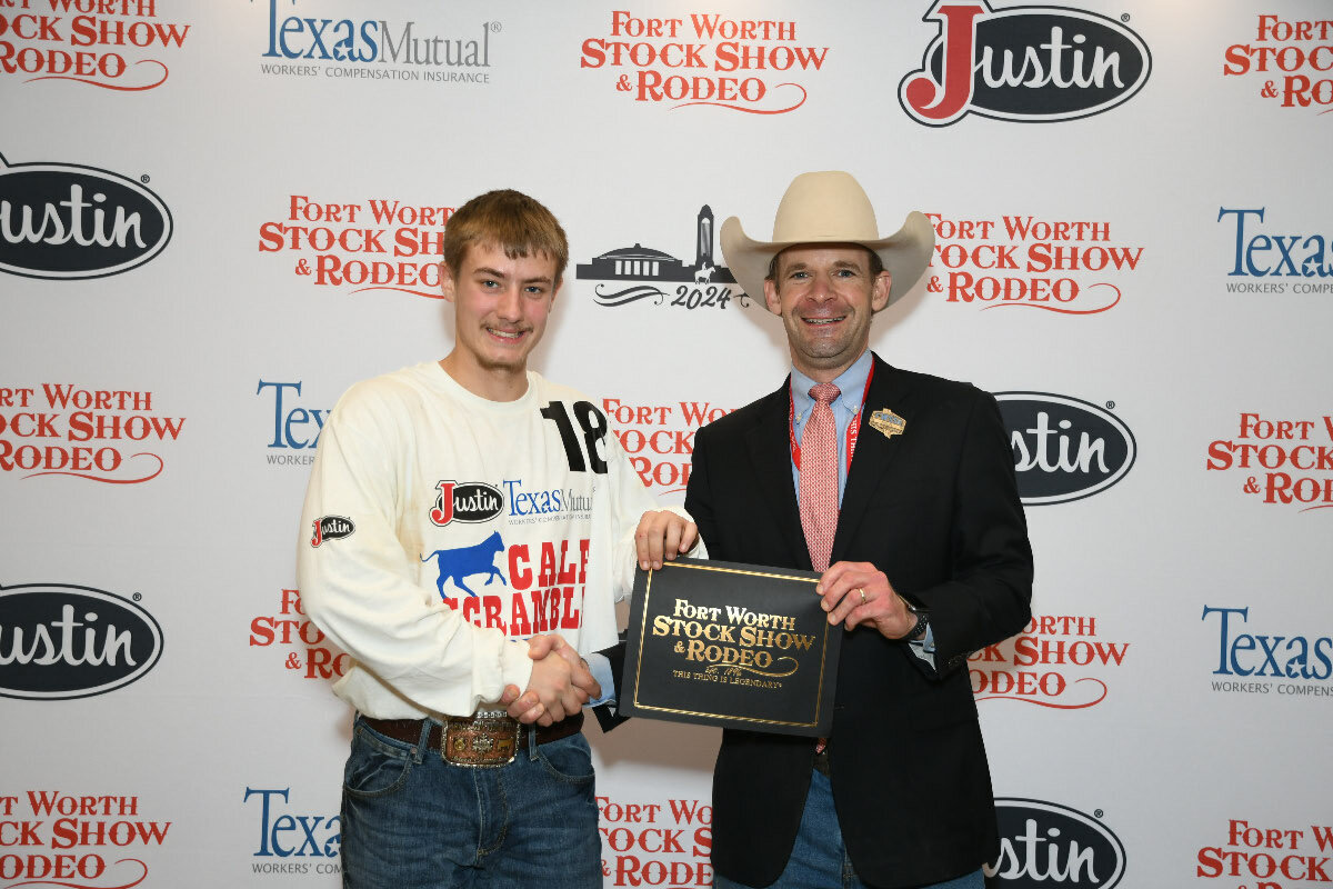 Mason Williams won a $500 purchase certificate toward a heifer for a 4-H or FFA project for exhibition at next year’s Fort Worth Stock Show & Rodeo. The certificate, presented by Stock Show Calf Scramble Committee Chairman, Paxton Motheral, was sponsored by Deen Meat & Cooked Foods.